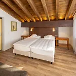 Hotel Arca & 3*