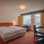Arca & Hotel 3*