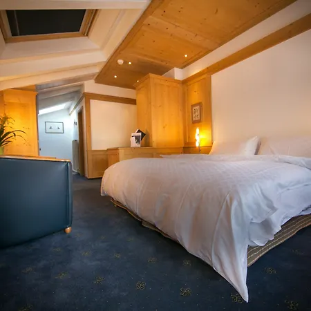 Hotel Arca & 3*